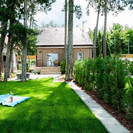 Part - B Epuelet - Privat Vizparttal Ferienhaus *