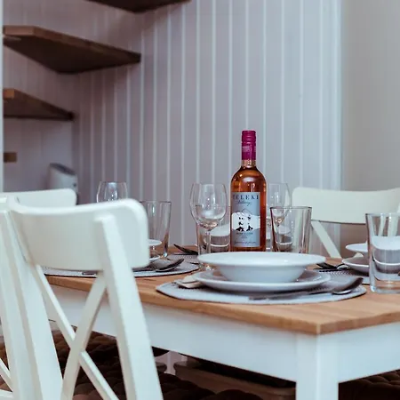 Casa vacanze Part - B épület - Privát Vízparttal *