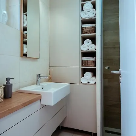 Casa vacanze Part - B épület - Privát Vízparttal *