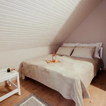 Part - B épület - Privát Vízparttal Casa vacanze *