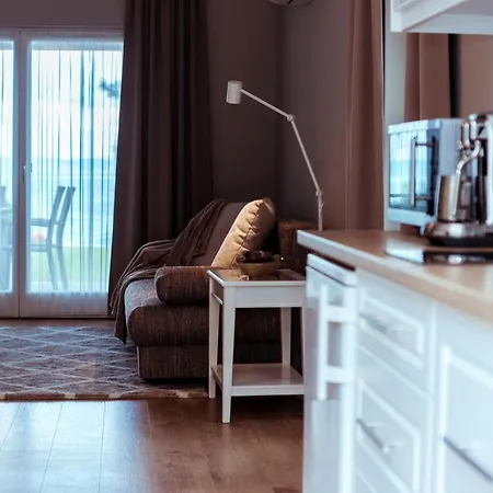 Casa vacanze Part - B épület - Privát Vízparttal